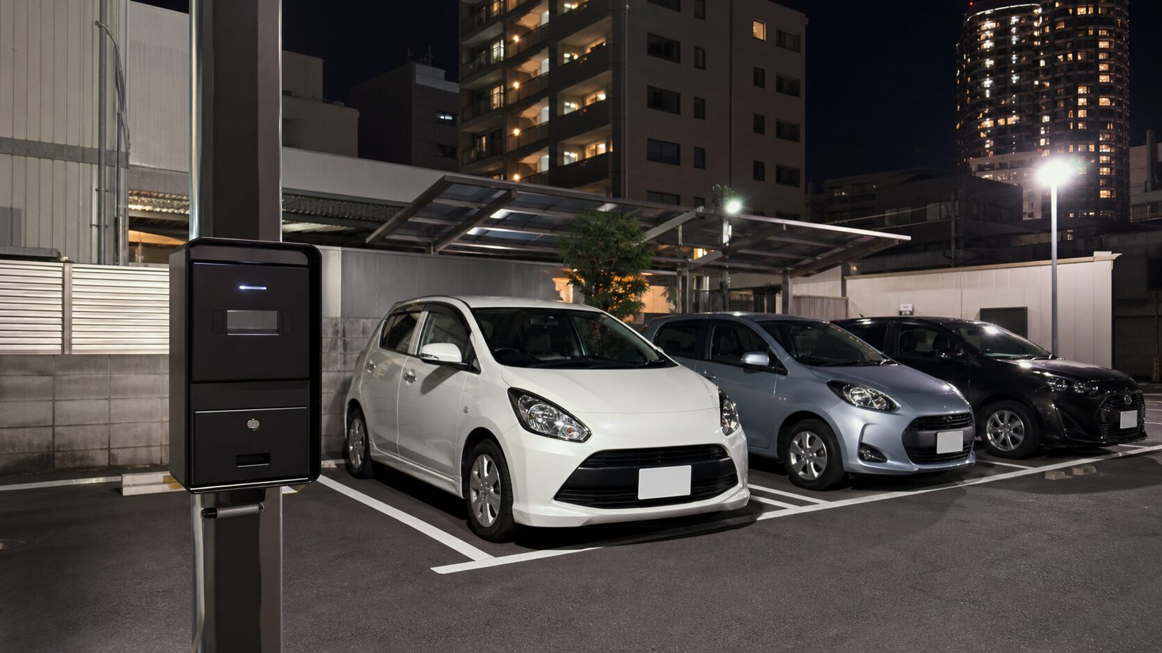 東京でニコニコレンタカー24時間営業は本当?注意点